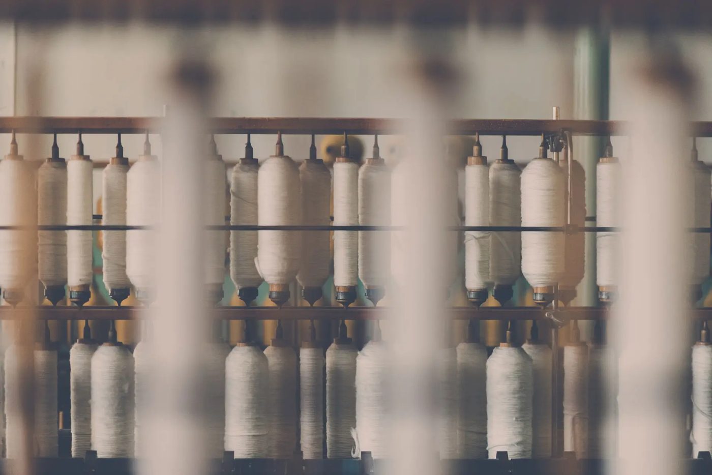 Redefining the Closet: How the Textile Industry is Embracing the Circular Economy: supporting editorial scene 1