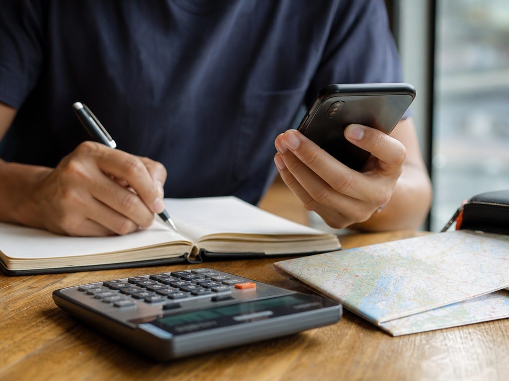 Smart Ways to Track Travel Expenses and Control Your Budget on the Road (article editorial guide): a close-up detail shot of the subject