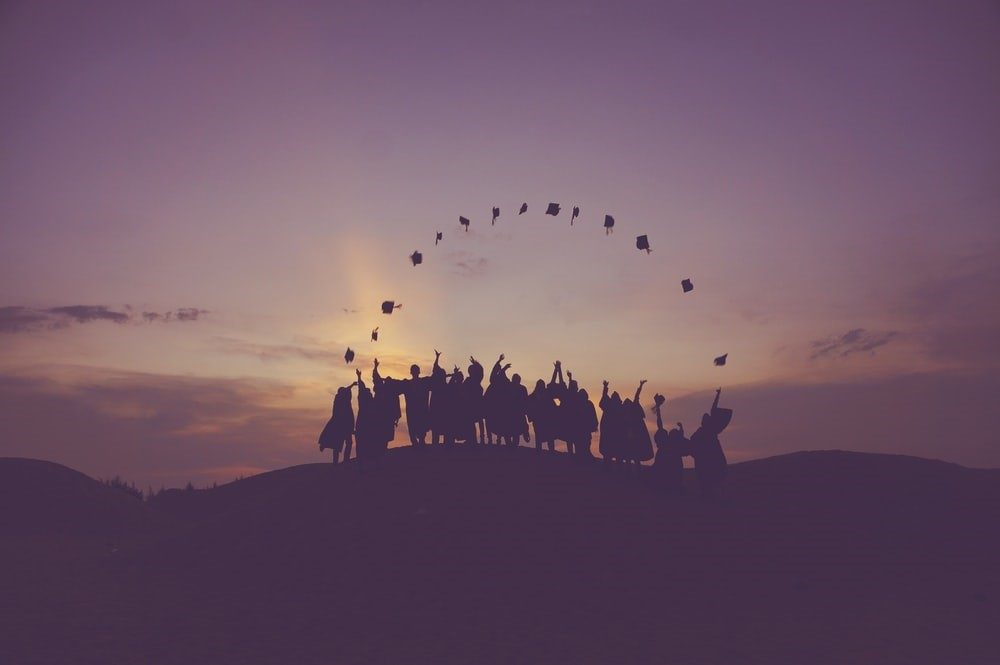 The High-Yield Degree: Which Four-Year Majors Maximize Your Earning Potential: supporting editorial scene 1